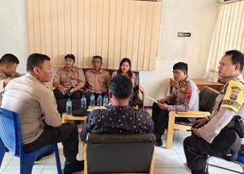 Kapolsek Polsek Serbalawan, IPTU Gunawan Sembiring SH pimpin rapat koordinasi (Rakor) dengan Penyuluh Pertanian Lapangan (PPL) Kecamatan Dolok Batu Nanggar