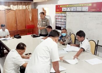 Penyidik Satuan Reskrim dan Polseķ Siantar Selatan saat gelar perkara laporan pengaduan penganiaan saling lapor