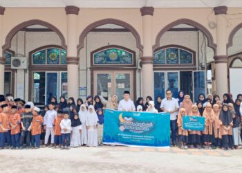 Bulan Ramadhan 1446 H, Pelindo TBA Beri Santunan kepada Anak Yatim