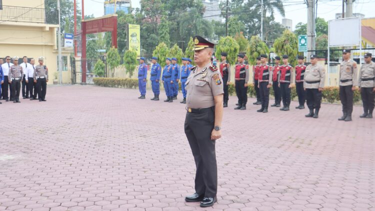 Kasi Humas Polres Tanjung Balai Ahmad Dahlan Panjaitan menerima kenaikan pangkat jadi Kompol