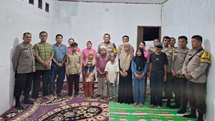 Polres Tanjung Balai Bersama Polsek Datuk Bandar Santuni Anak Yatim dan Buka Puasa