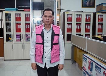 Zumry Sulthony Kepala Dinas Kebudayaan Pariwisata Dan Ekonomi Kreatif Provinsi Sumatera Utara yang ditahan Kejati Sumut. (Foto Ist