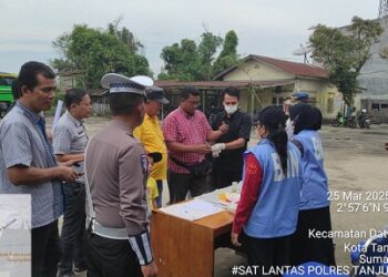 Polres Tanjung Balai Test Urine Supir Angkutan Umum