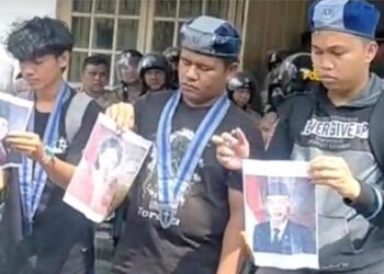 GMKI Pematangsiantar-Simalungun Bakar Foto Presiden, Ketua DPR-RI dan Sufmi Dasco