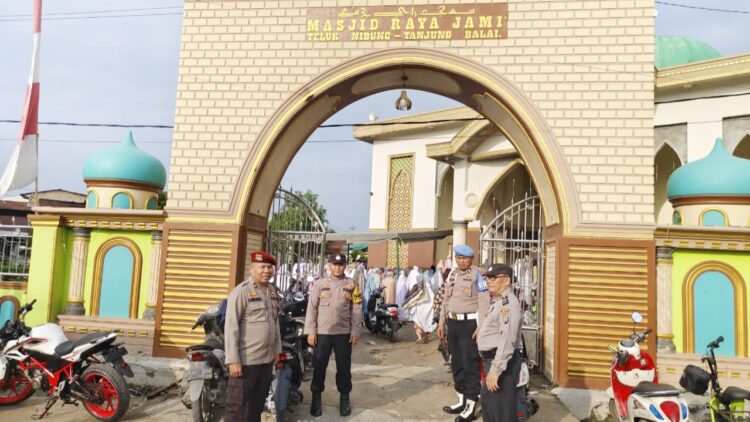 Polres Tanjung Balai sukses melaksanakan pengamanan dan monitoring Sholat Idul Fitri 1446 Hijriah