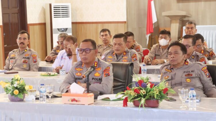 Kapolres Simalungun AKBP Marganda Aritonang, S.H., S.I.K., M.M., mengikuti arahan langsung dari Kapolri Jenderal Polisi Drs. Listyo Sigit Prabowo, M.Si