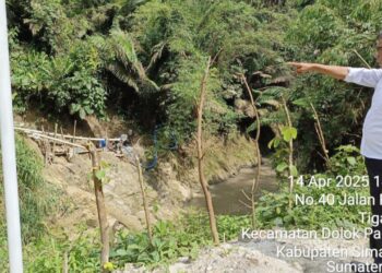 Tim Opsnal Unit 2 penyelidikan dugaan kegiatan penambangan pasir diduga ilegal di perbatasan Nagori Tiga Dolok dan Nagori Siatasan