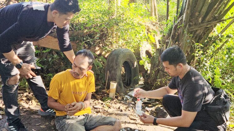 Kanit Idik 2 IPDA Froom Pimpa Siahaan S.H bersama Tim saat tangkap tersangka Sofian alias Ian