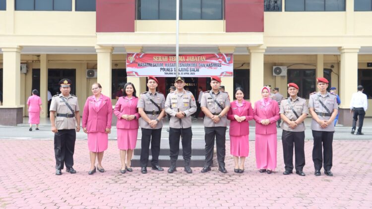Kapolres Tanjungbalai AKBP Yon Edi Winara, S.H. S.I.K. M.H pimpin Sertijab dua Kasat dan Kasiwas
