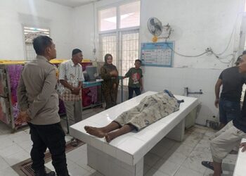 Jenajah Hanafih alias Koang diruangan jenajah RSUD Tanjung Balai