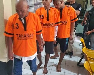 Tiga pelaku penganiyaan karyawan warkop di Jalan Muchtar Basri Medan.(Foto Ist)
