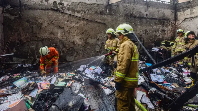 Gudang SDN Srengseng Sawah 04 Terbakar Saat Jam Pelajaran