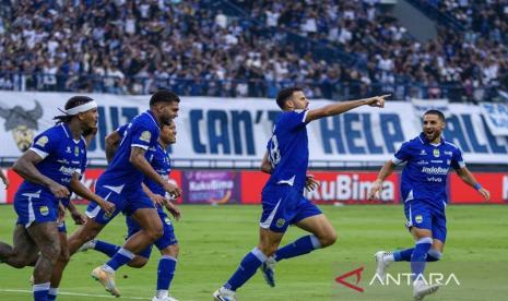 Persib Bandung Resmi Rekrut Gelandang Jepang Gakuto Notsuda
