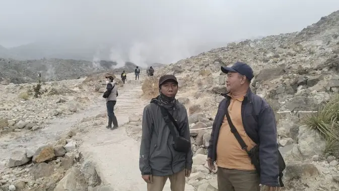 Jalur Pendakian Gunung Papandayan Kembali Dibuka