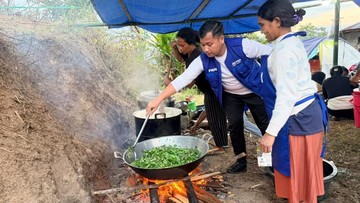 PNM Peduli Salurkan Bantuan Sembako bagi Pengungsi Gempa Flores