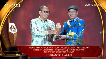 Rudianto Lallo Raih Anugerah Legislator Pengawal Supremasi Hukum 2026