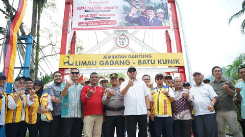 Jembatan Limau Gadang Kembali Berdiri, Andre Rosiade Sebut Bukti Perhatian Prabowo