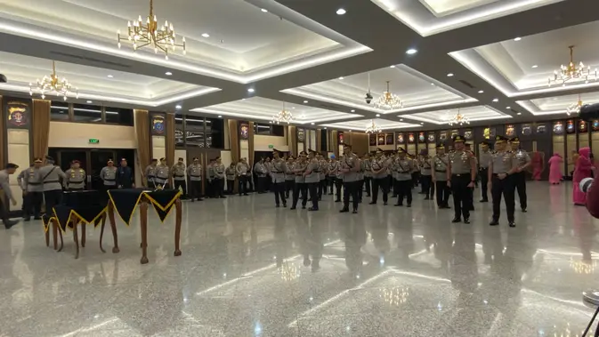 Kapolri Jenderal Suyudi Lantik Perwira Tinggi dan Menengah Polri