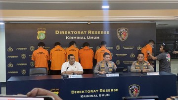 Delapan Tersangka Sindikat Buzzer Hoaks Dibekuk Polda Metro