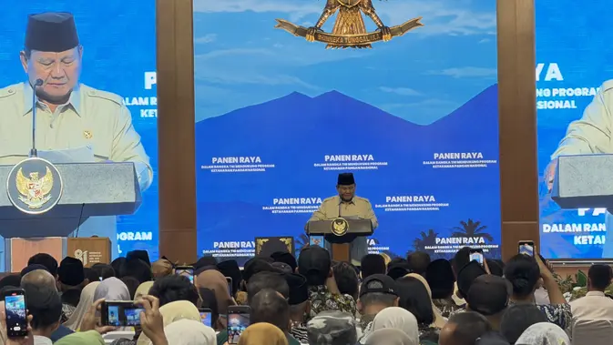 Presiden Prabowo Pimpin Panen Raya TNI di Malang
