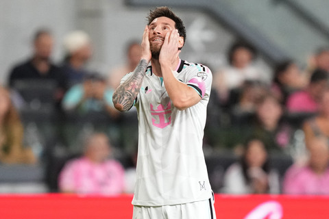 Messi Lampaui Ronaldo dalam Tren Pencarian Google Global