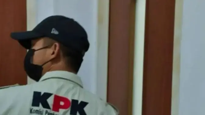 KPK Geledah dan Segel Ruang Kerja Kepala DPUPR Pemalang