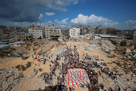 Peringatan Tiga Tahun Perang, Israel Kembali Serang Gaza Tewaskan Lima Warga