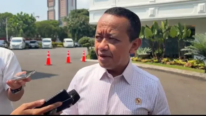 Bahlil Lahadalia Laporkan Kinerja Sektor ESDM di Istana Kepresidenan