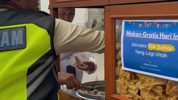 Zulkifli Hasan Borong Dagang 19 UMKM Jakarta untuk Ulang Tahun