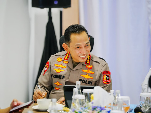 Kapolri Jembatani Aspirasi Buruh dalam Pembahasan RUU Ketenagakerjaan