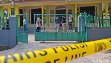 Marbut Masjid Tewas Dibacok Tetangga Jelang Azan