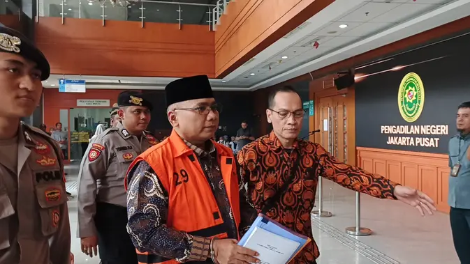 Yaqut Cholil Qoumas Konsolidasi Pengaruh Pasca Menteri Agama