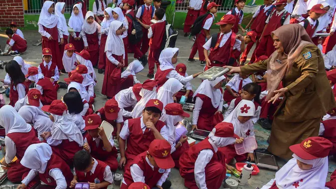 Siswa SDN Meruyung Depok Kembali Terima Makan Bergizi Gratis