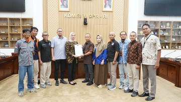 Andre Rosiade Terima Aspirasi Serikat Pekerja PT Pos Indonesia