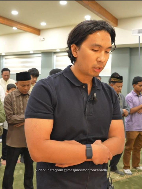 Indra Priawan Pimpin Salat Jumat di Masjid Indonesia Kanada