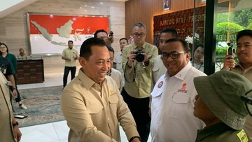 KSP Listyo Sigit Prabowo Terima Audiensi Delegasi Buruh Pascaunjuk Rasa Parlemen