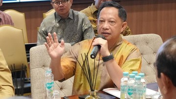 Mendagri dan Menteri PKP Bahas Penanganan Rumah Terdampak Gempa NTT