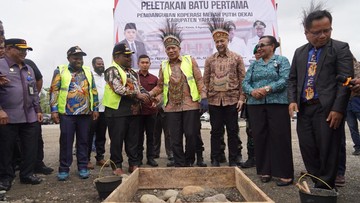Menkop Resmikan Koperasi Desa Merah Putih di Yahukimo