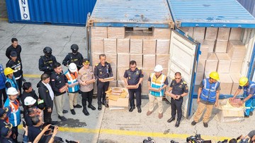 Bea Cukai Priok Gagalkan Pengiriman 8,9 Juta Rokok Ilegal ke Sumatera