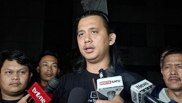Polisi Olah TKP Kebakaran Gedung Bapenda DKI, Ambil Sampel Abu