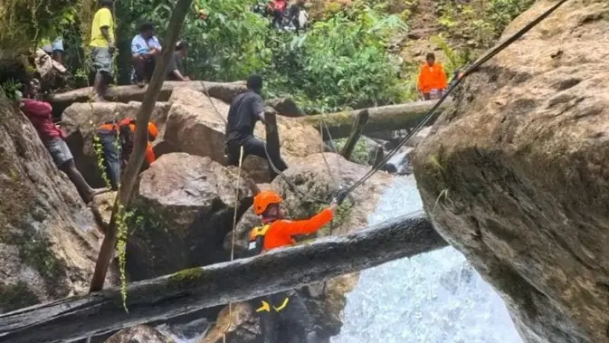 Presenter TVRI Terseret Arus di Air Terjun Memti Pegunungan Arfak