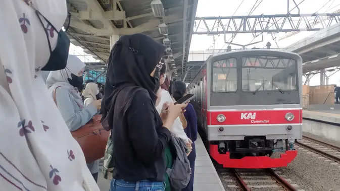 Tarif KRL Jabodetabek Bakal Naik, Kemenhub Siapkan Regulasi Baru
