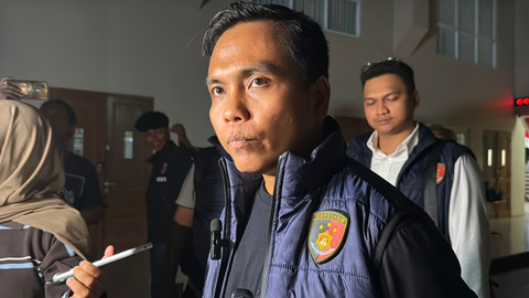 Polisi Ambil Sampel DNA Tiga Ruangan Terkait Temuan 995 Senjata