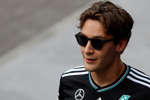George Russell Jalani Penalti Mundur Grid di GP Singapura