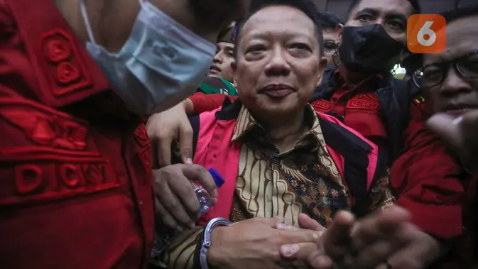 Sidang Perdana Febrie, Jaksa Beber Aliran Rp346 Miliar
