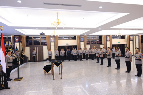 Komisi III Dukung Mutasi 199 Pati dan Pamen Polri