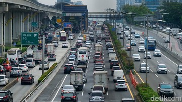 Jasa Marga Laporkan Kepadatan di Tol Dalam Kota dan Jagorawi Rabu Pagi