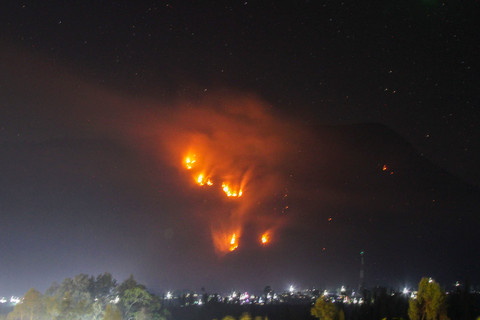 Titik Api Baru Bermunculan di Kawasan Bromo, 550 Hektare Terdampak