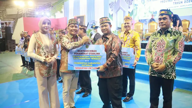 Pemprov Kalteng Hibahkan Ribuan Starlink untuk 13 Kabupaten dan Kota