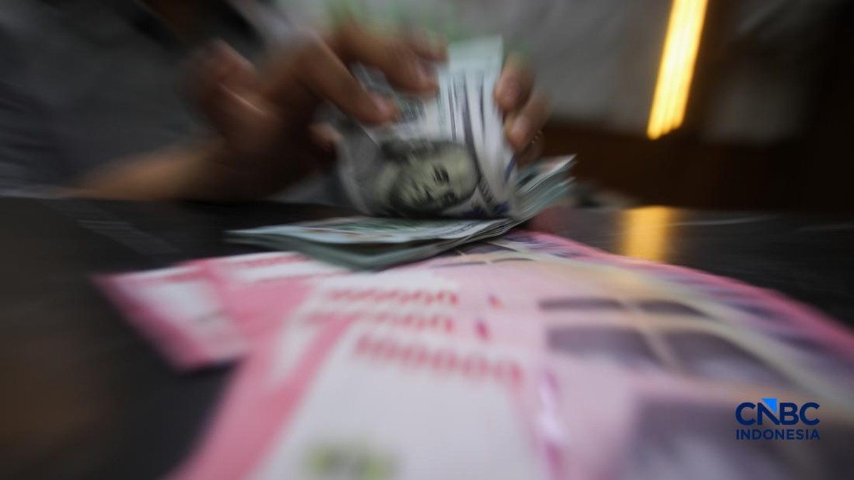 Ekonomi Tumbuh 5,29%, Rupiah Menguat ke Level Terkuat